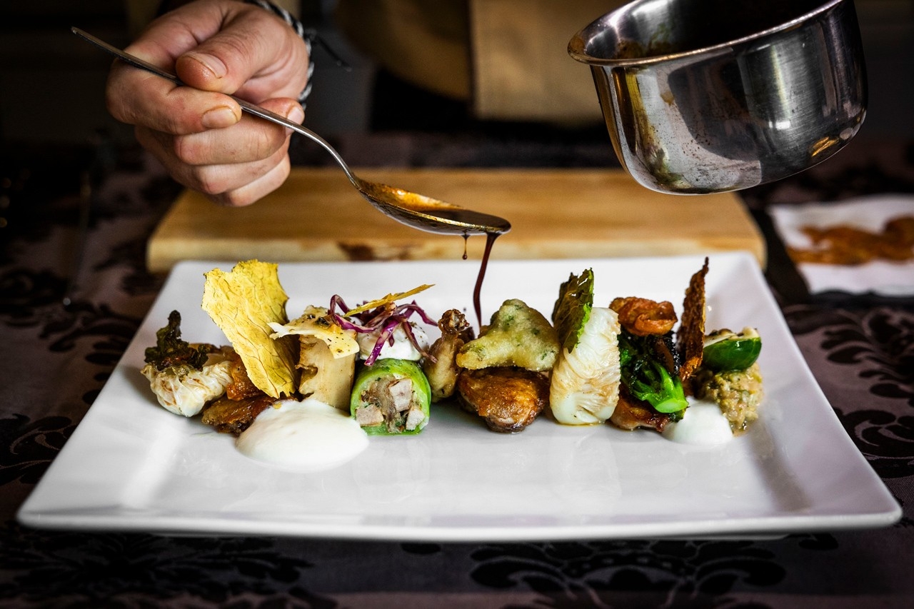 Há mil e uma maneiras de cozinhar codorniz? Em Alenquer sim