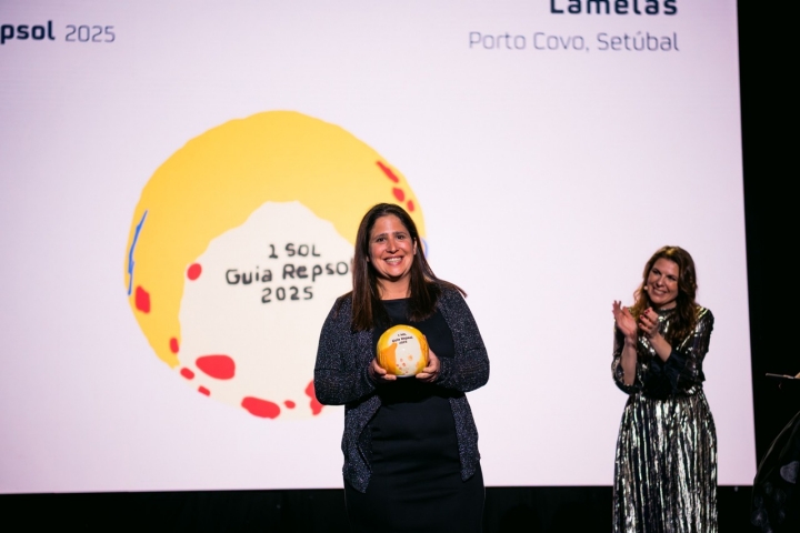 Ana Moura (Lamelas, 1 Sol)