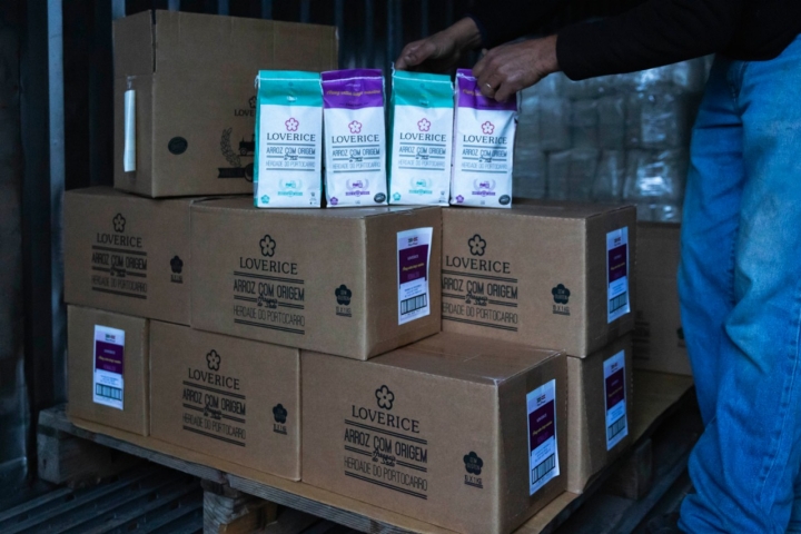 A marca Loverice vende exclusivamente os bagos aqui produzidos e separados por variedade