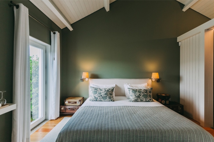 Os quartos ficam nos antigos edifícios da quinta 