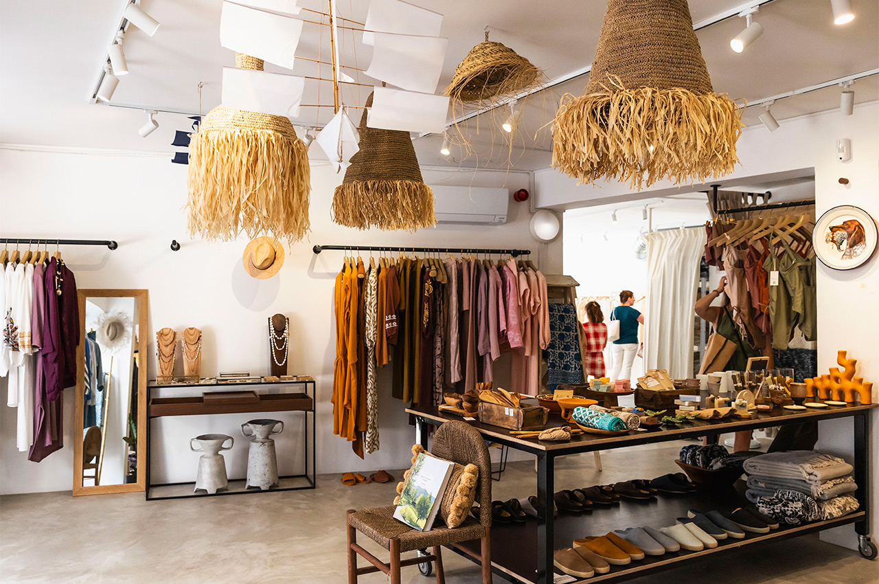 No Relógio - Slow Retail juntam-se várias marcas feitas em Portugal.