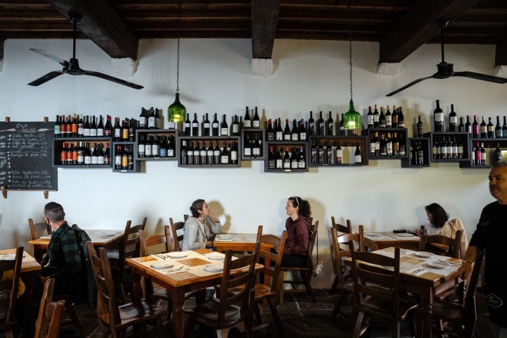 A Tasca é um dos restaurantes mais concorridos de Ponta Delgada