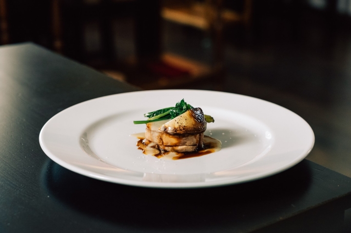 A gastronomia da Lombardia está em destaque na Osteria Mavalà