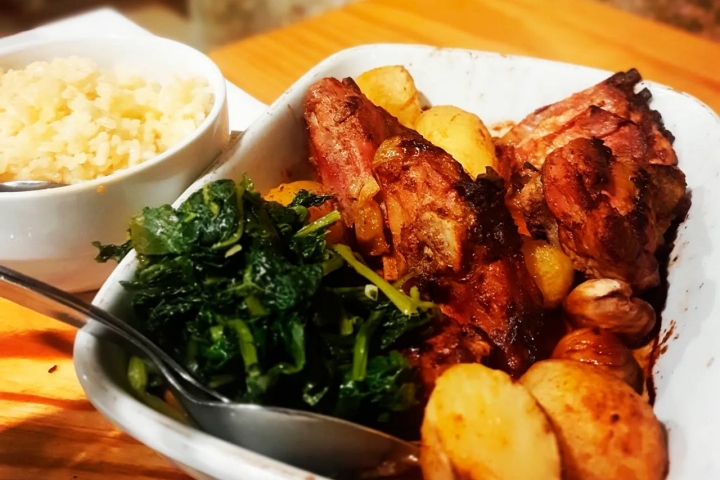 O cabrito assado no forno