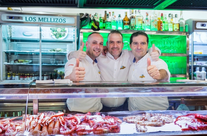Todo el pescado fresco lo traen de Benalmádena.