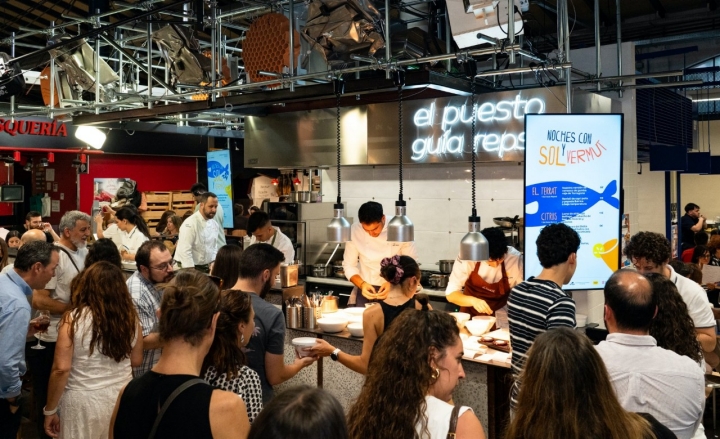 Ambiente en el evento de Tarragona en El Puesto de Guía Repsol