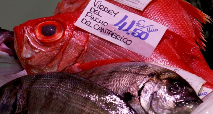 La calidad excepcional, aunque más cara, funciona, porque atrae a una clientela específica y fiel.