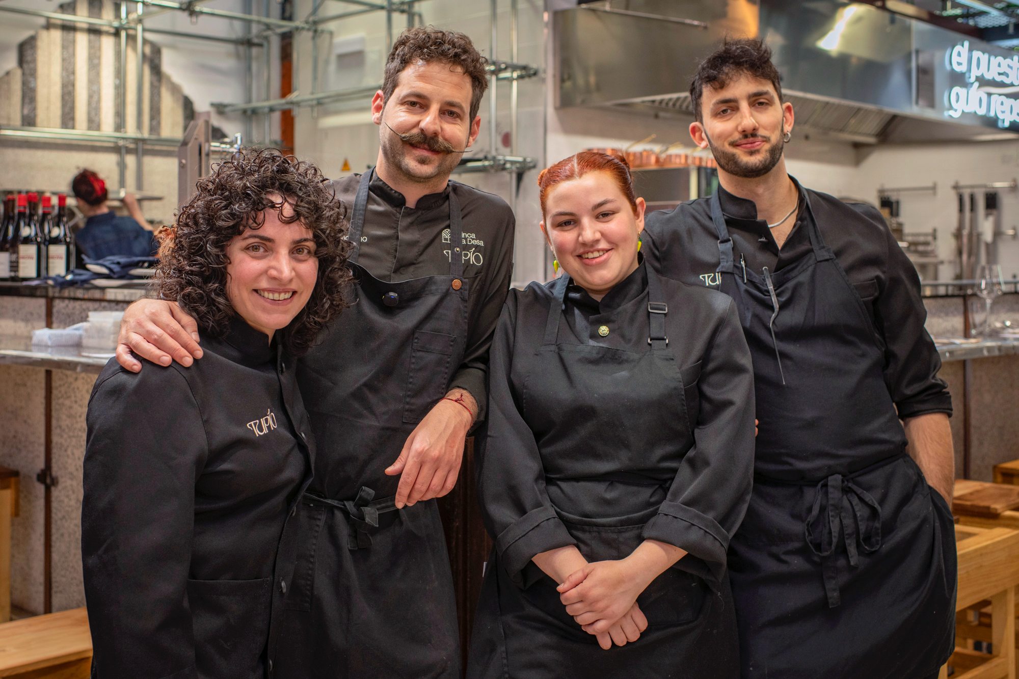 El equipo de Tupío que vino hasta el Mercado de Vallehermoso desde Miajadas (Cáceres).