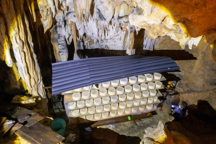 Quesería Los Puertos quesos con chapa