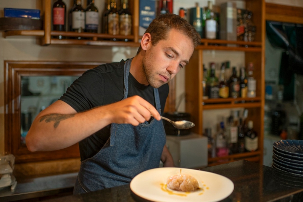 El tartar de gambas que vuela en un pueblo de 200 habitantes
