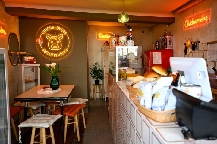 Bocatería Chichalovers local