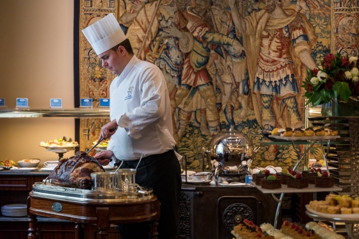 El lujo clásico del 'Wellington', también a la hora del brunch.