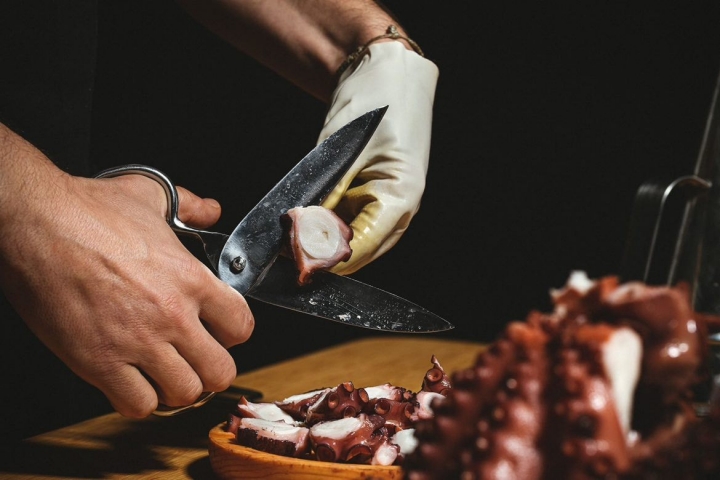 Aquí el pulpo es una cuestión de oficio. Foto: Daniel Sambad