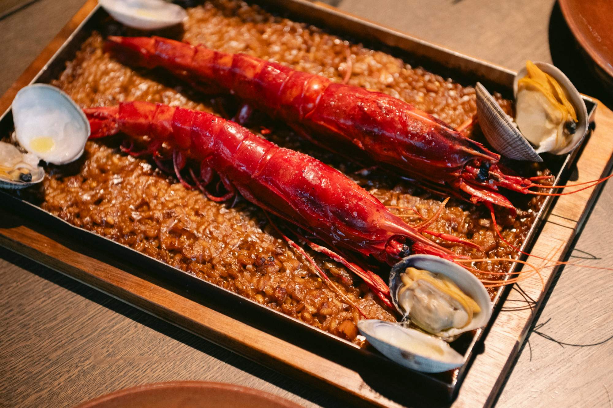 Arroz con carabineros y almejas