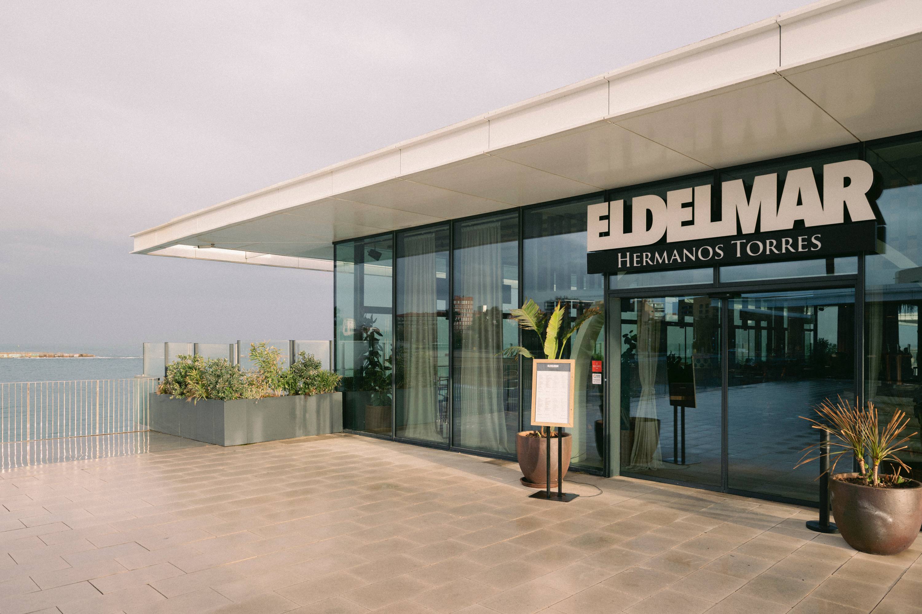 Eldelmar se encuentra en el renovado Puerto Olímpico de Barcelona