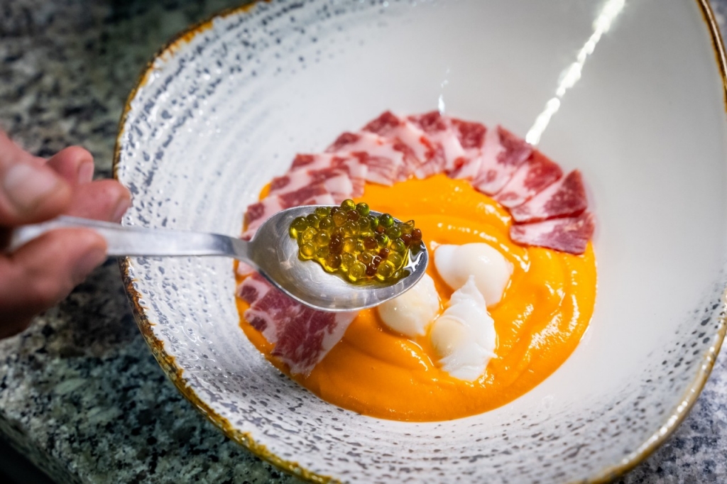 El placer de comer en un Solete cordobés entre vestigios romanos