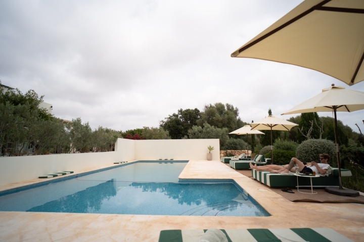 Hotel Morvedra Nou restaurante Aquiara piscina