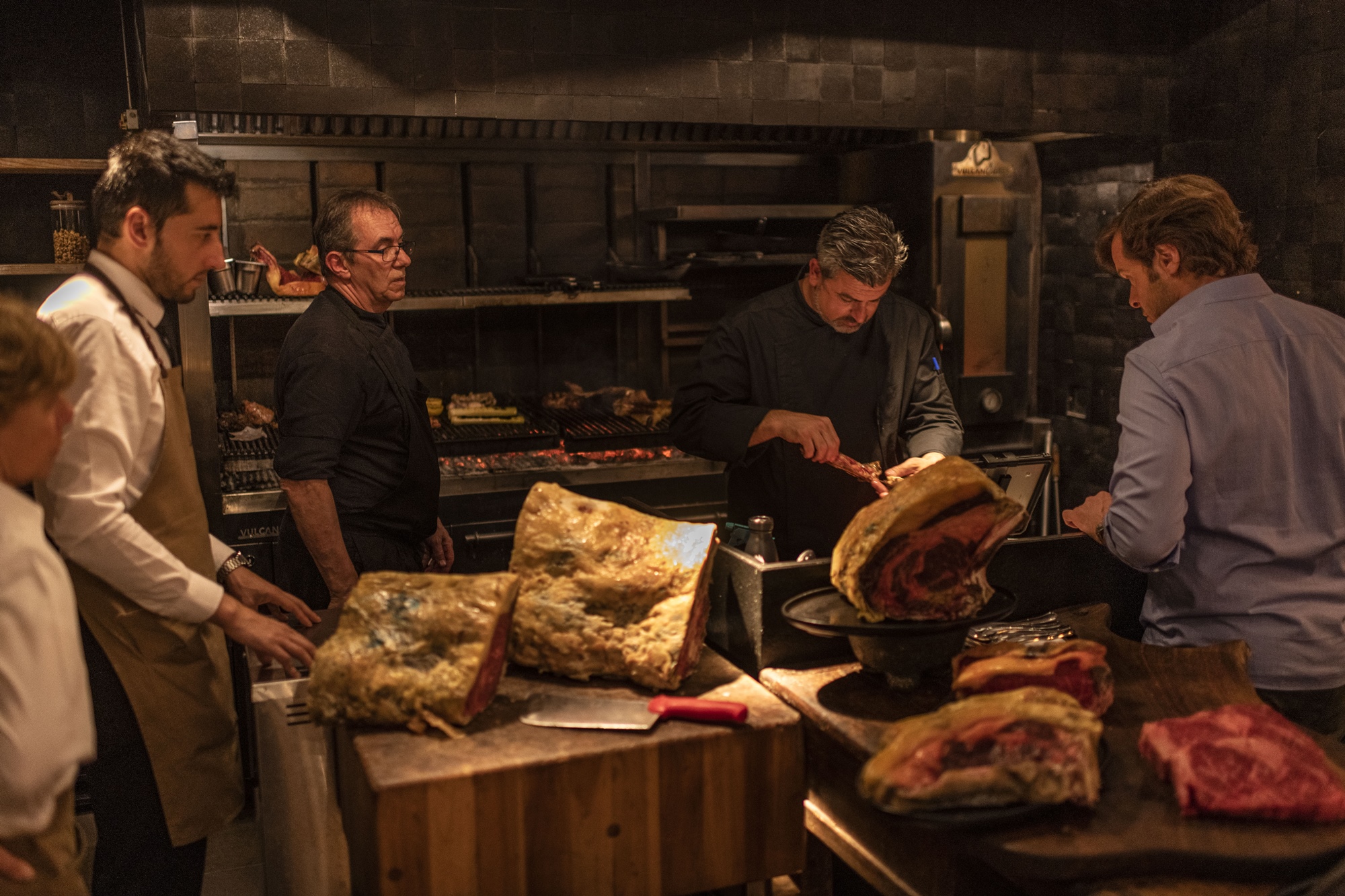 Rest. Lana Madrid apertura parrill y carnes