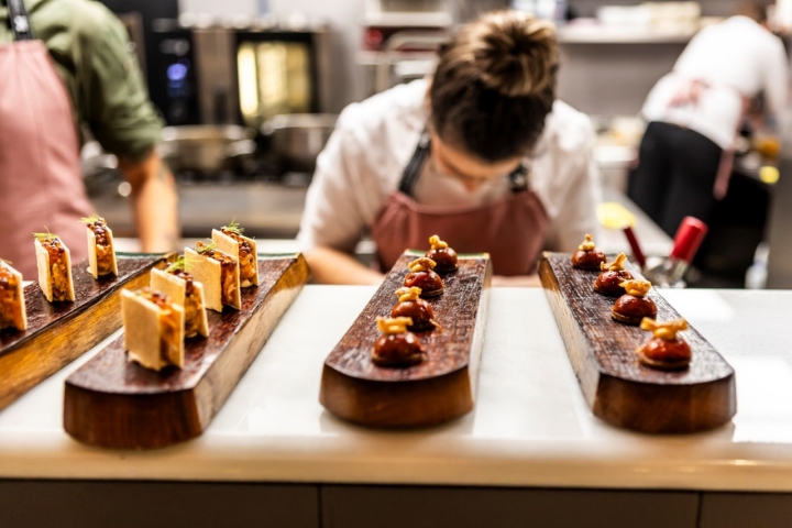 Ruta laureliana lista para servir.