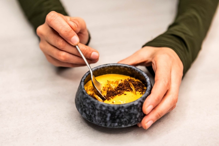 Parece complicado imaginar un mal humor que no pueda curar este salmorejo.