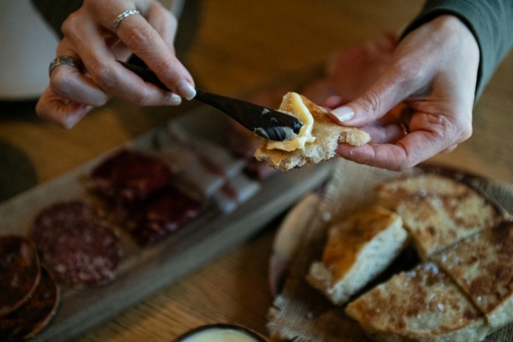 Mantequilla ahumada en casa.