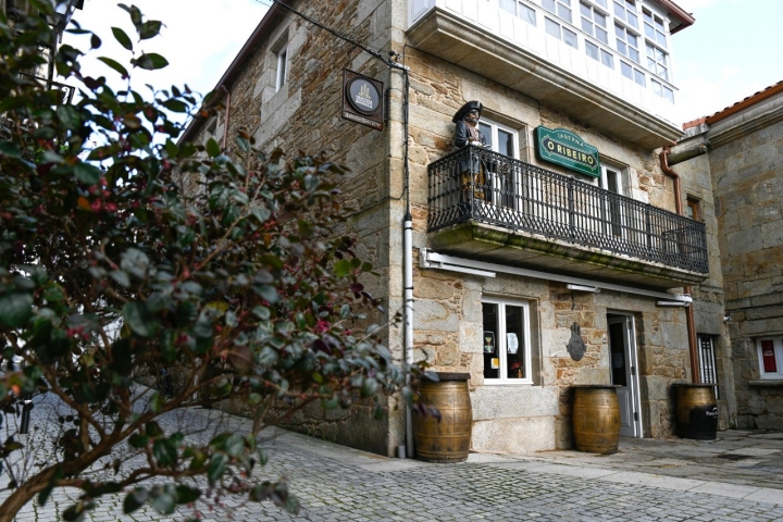 Fachada de la 'Taberna O Ribeiro'.