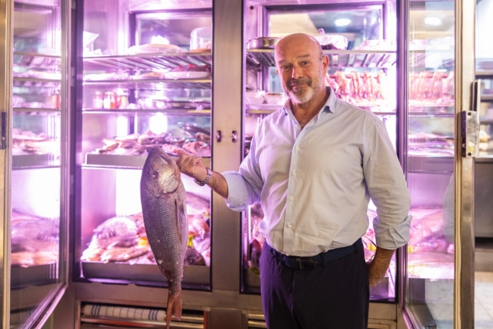 'La Bombi' es un establecimiento especializado en pescado y marisco.