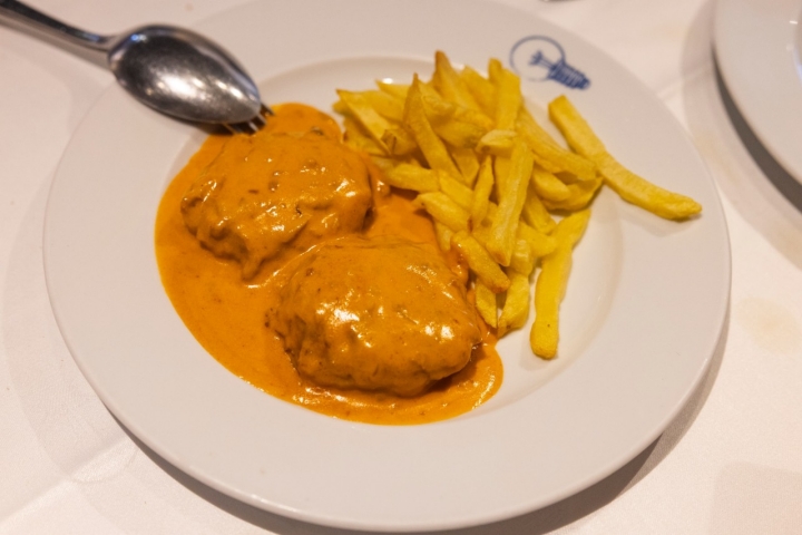 Alcachofas rellenas de centollo.