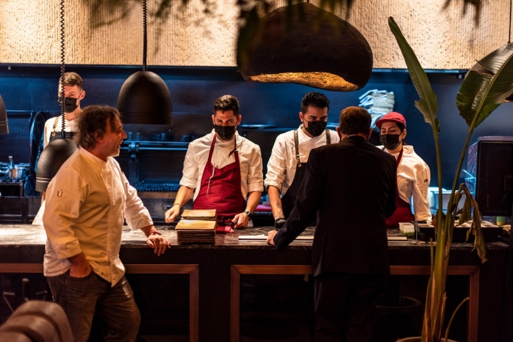 Andrés Madrigal La Única