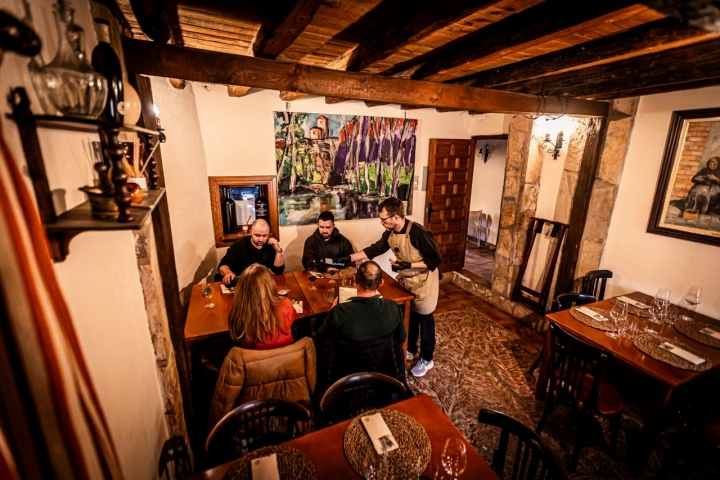 El comedor es hogareño en cada detalle.