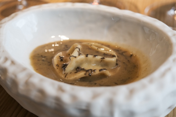 Sorrentino de pichón al Jerez y trufa. 