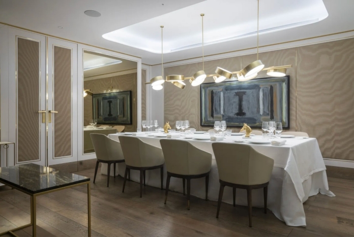 Una de las señas de la sofisticación de 'Sadle' son sus espacios reservados. Foto: 'Saddle'