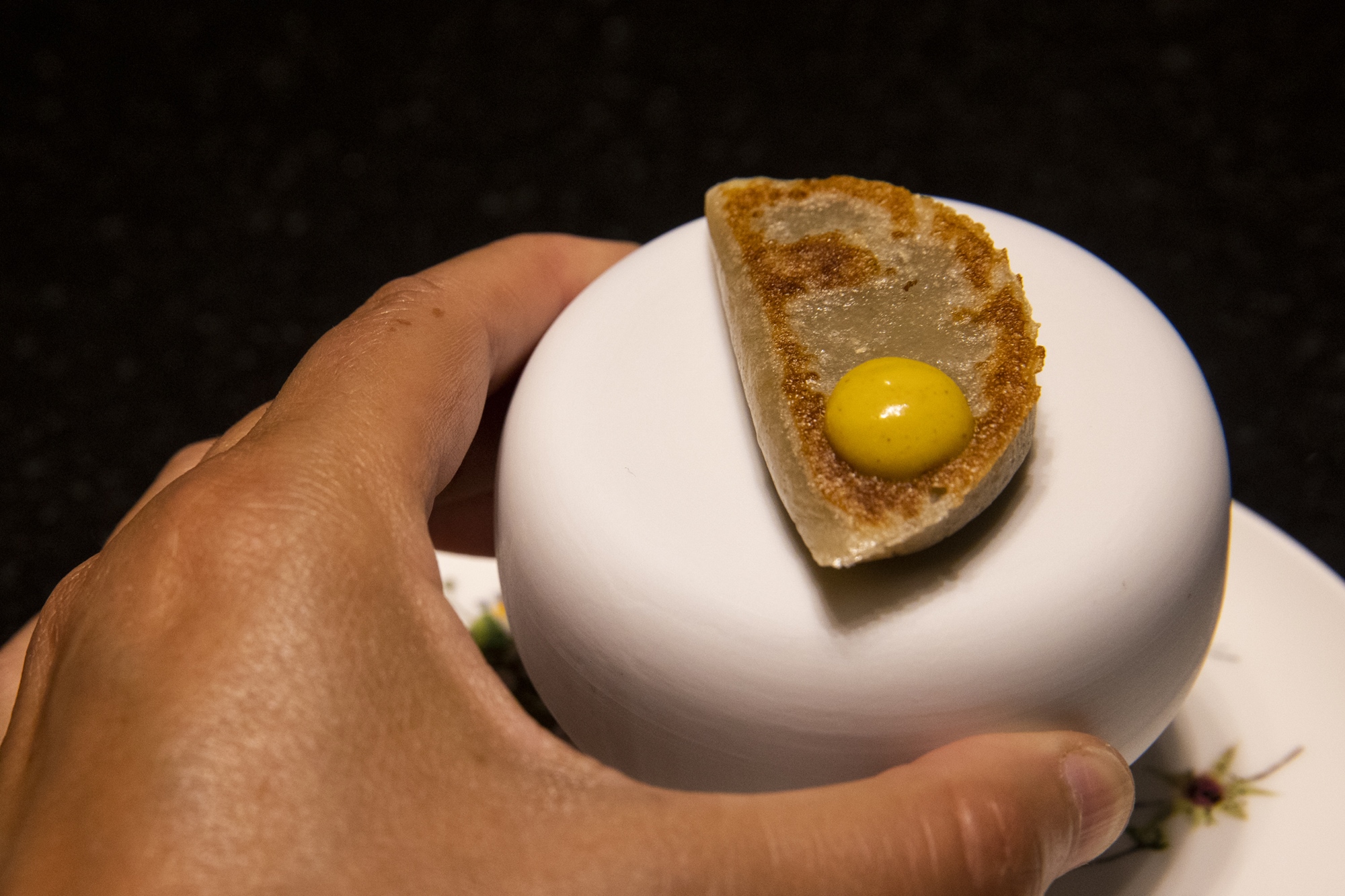 Ricard Camarena Restaurant empanadilla