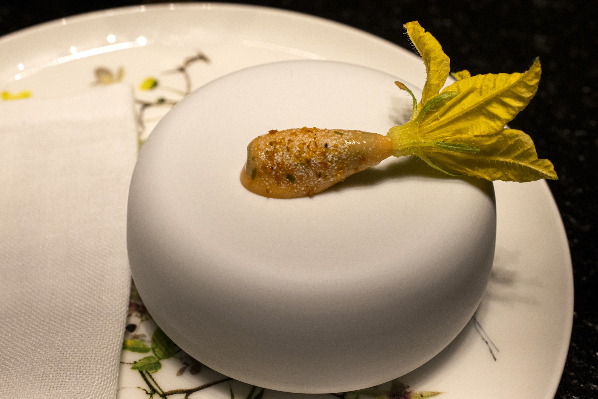 Ricard Camarena Restaurant flor de pepino