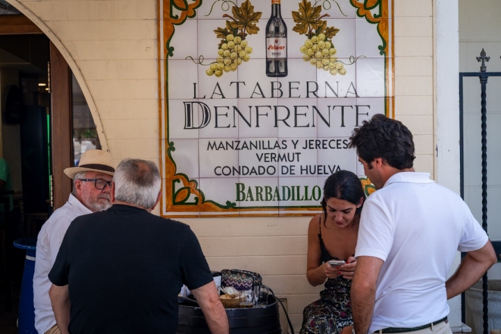Una taberna especializada en manzanillas, jereces y vermús