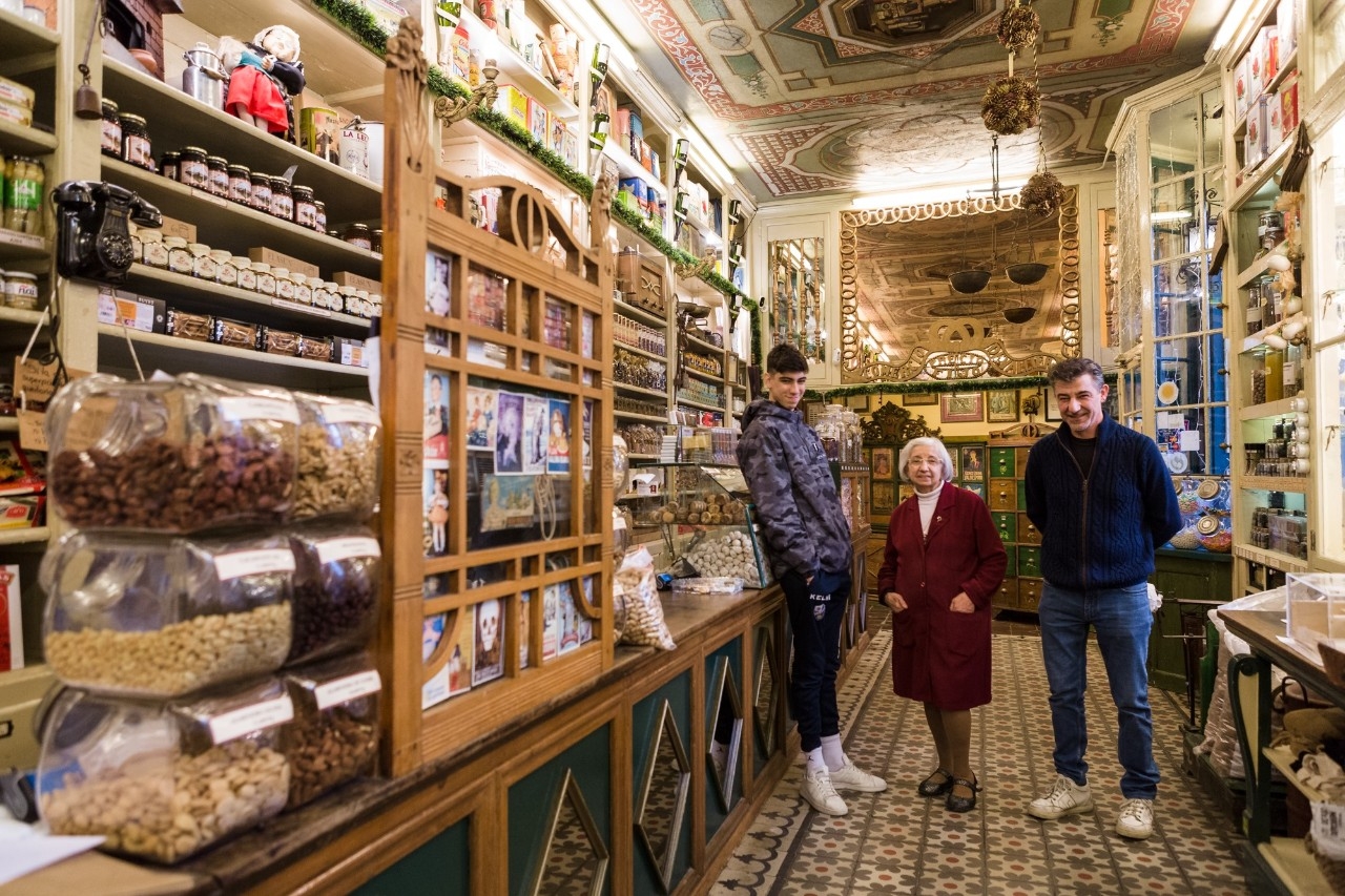Ultramarinos La Confianza Huesca