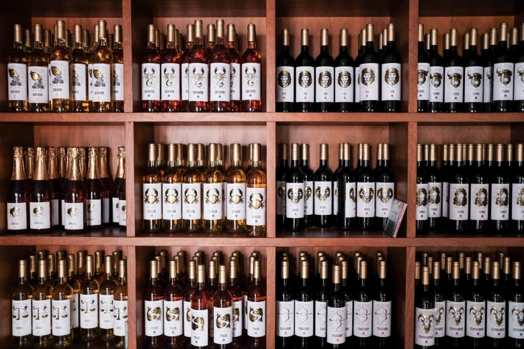Los Vinos del Zodíaco de la Bodega de las Estrellas 