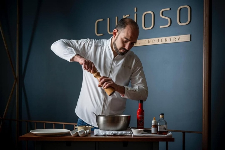 Luis de Miguel, responsable de bodega y sala de 'Curioso'