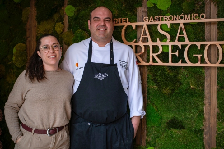 Eva Gil y el chef Salvador Fernández.