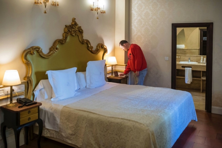 Habitación del hotel Casa 1800 de Granada.