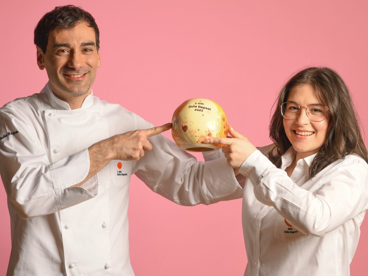 Martin Vázquez y Sofía Cruceño de 'Indómito'.