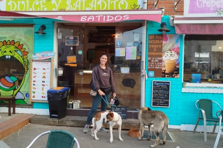 Y para los amigos más peludos, en 'Dulce y Saladito', cuenco de agua. Foto cedida