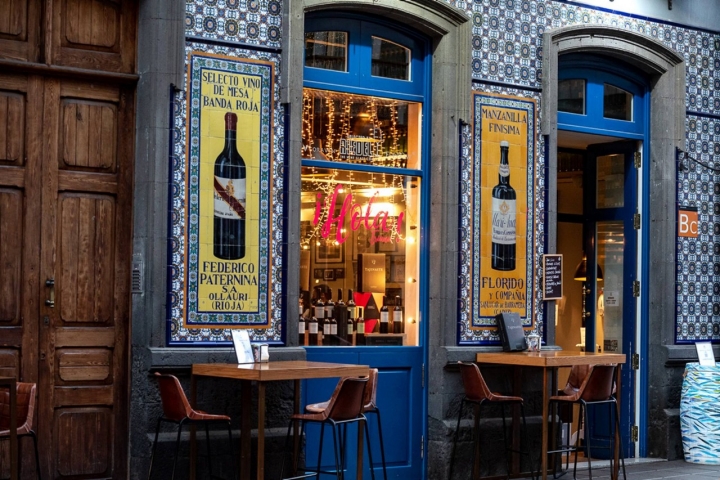 Exterior de Vinófilos Triana