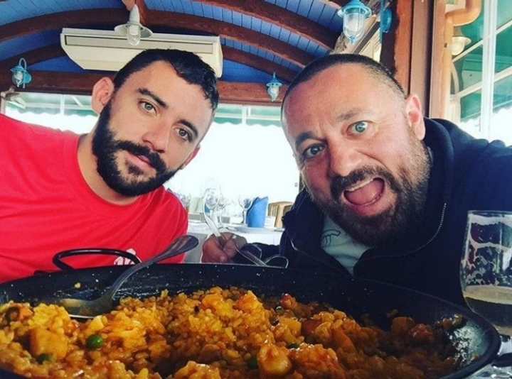 Disfrutando de un arroz en 'Casa Francisco' (Cádiz). Foto: Instagram (@peponnieto)