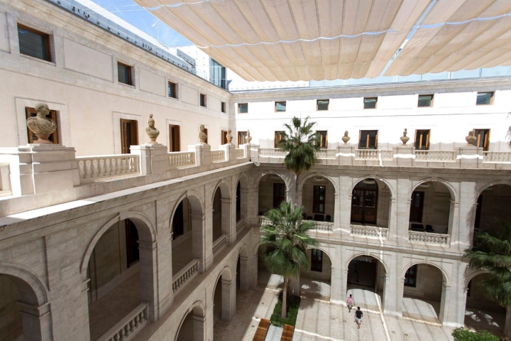 patio museo malaga