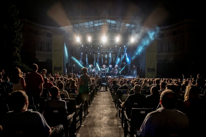 ¡Que suene la música! Foto: Jardins de Pedralbes, Barcelona.