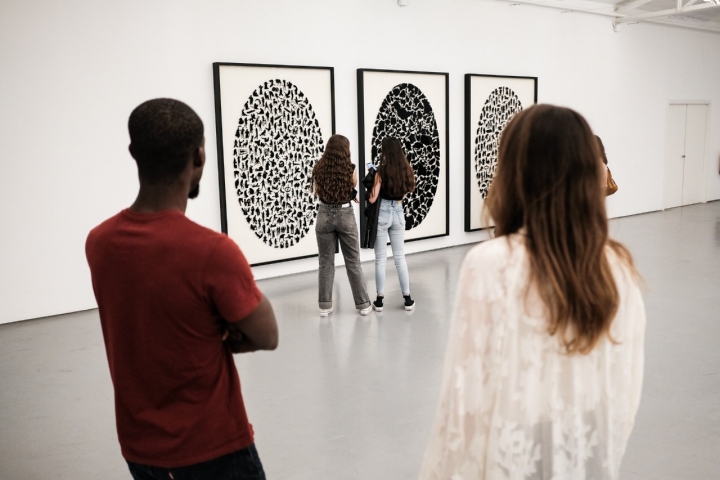 Sabrina Amrani fue de las primeras galeristas en instalarse en Carabanchel.