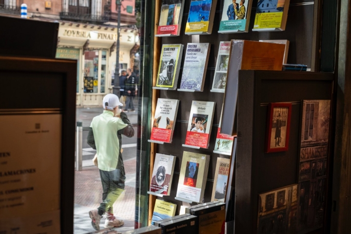 Escaparate de la Librería Méndez.