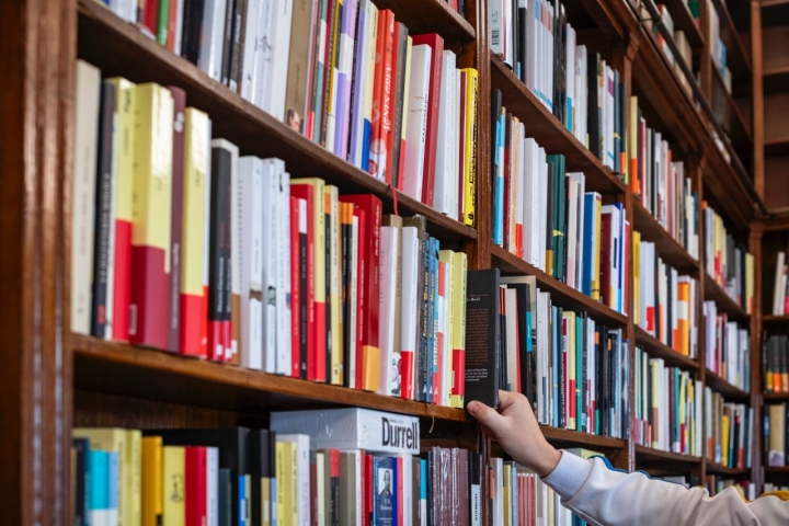 Libros de la librería Pérgamo de Madrid