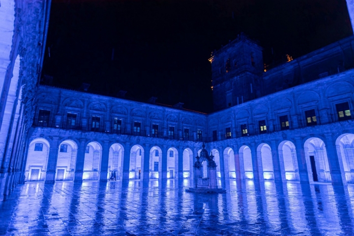 La visita ha incorporado elementos tecnológicos audiovisuales. Foto: Fundación Fernando Núñez.